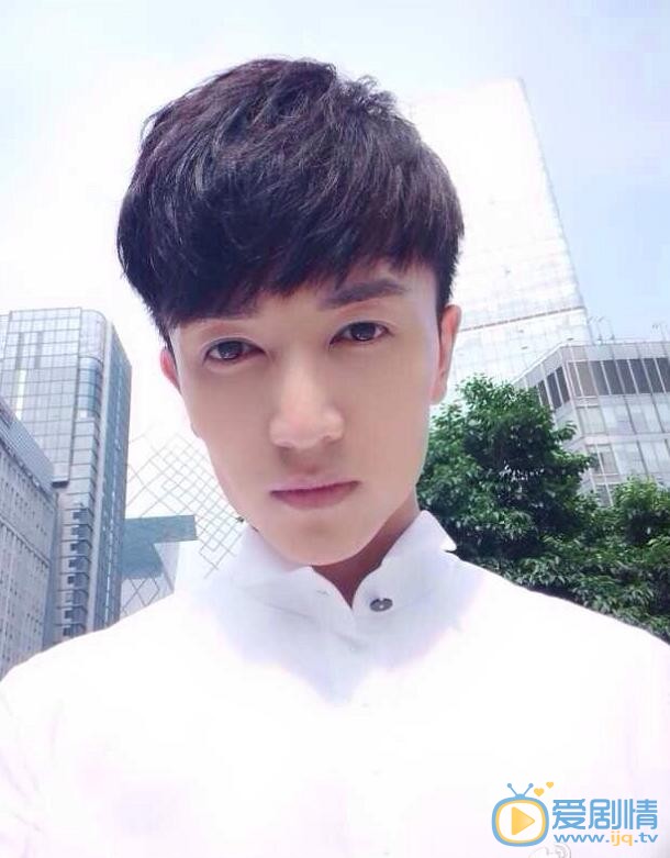 那年花開月正圓吳遇是誰演的？吳遇扮演者許諾個人資料及生活寫真照欣賞