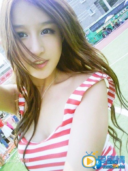  還是夫妻於靈是誰 狼吻門主角劉羽琦大尺度寫真匯集