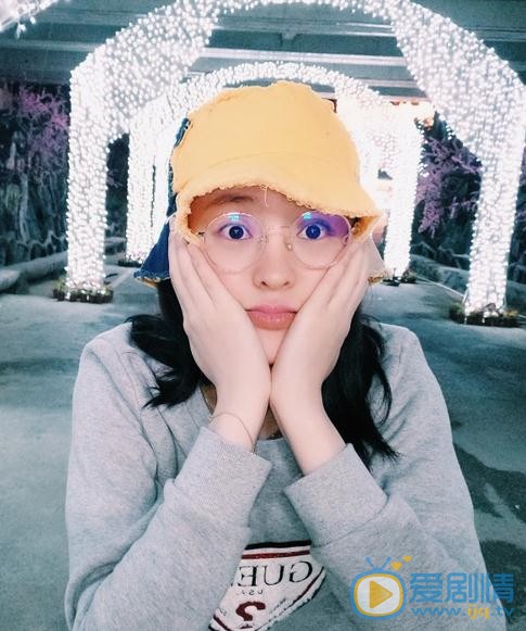 走火韓倩是誰演的?走火韓倩扮演者王佳宇個人資料、寫真及生活照欣賞