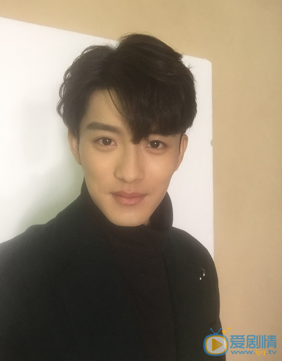  春風十里不如你小白是誰演的？小白扮演者陳奕龍個人資料及寫真生活照欣賞