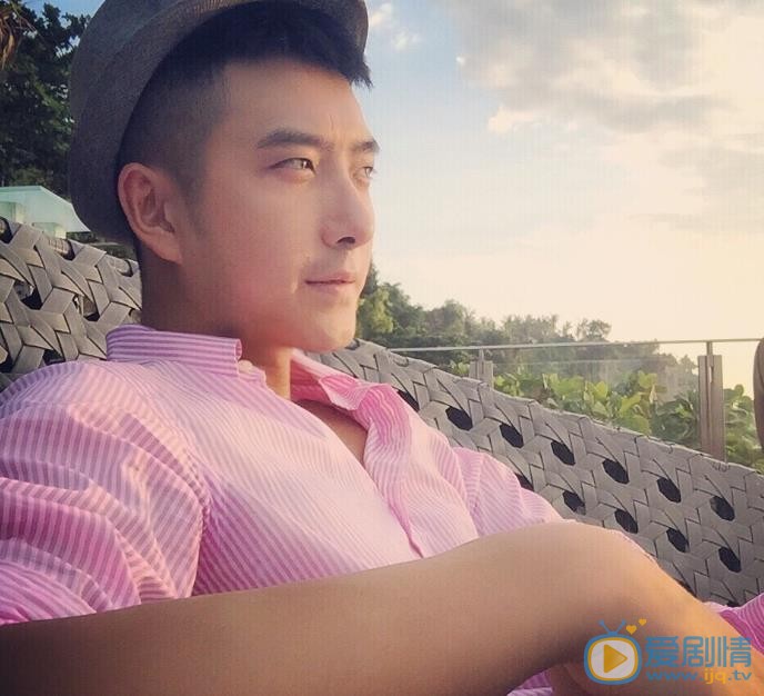 急診科醫生海洋扮演者啟傑個人資料、寫真生活照