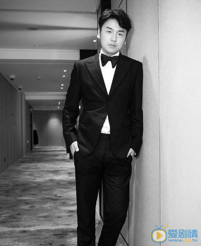 我的前半生陳俊生是誰演的？陳俊生扮演者雷佳音個人資料及生活寫真照欣賞