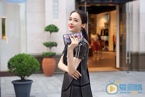 歸還世界給你岑未喜歡誰？最後和誰在一起？