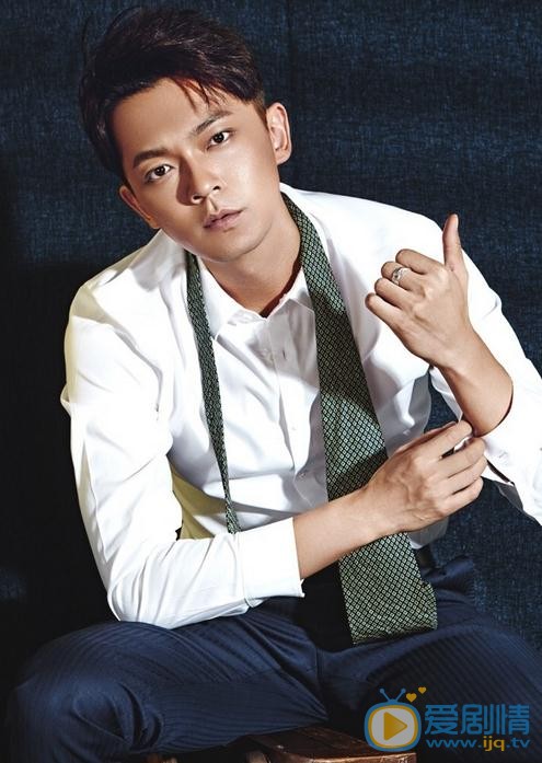 美味奇緣昆金是誰演的？美味奇緣昆金扮演者閆肅個人資料、寫真及生活照欣賞