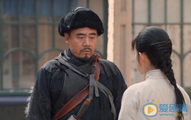 老酒館小晴天離開酒館是怎么回事？她的結局怎么樣？