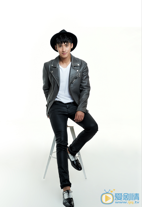 微微一笑很傾城真水無香是誰演的？張赫個人資料及寫真生活照欣賞