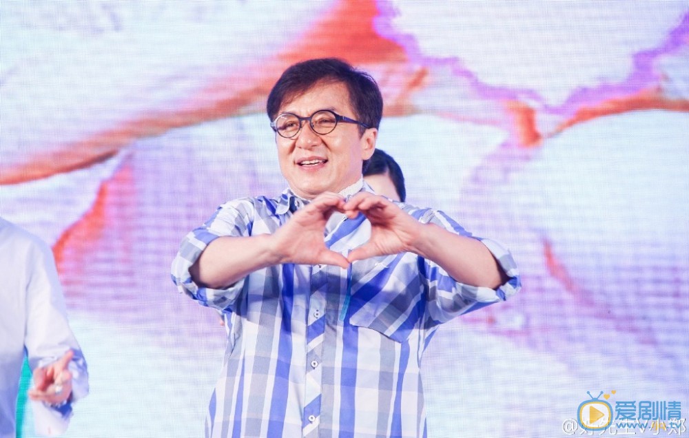 電影絕地逃亡在京舉行首映 范冰冰贊成龍大哥暖男小太陽 絕地逃亡劇情介紹