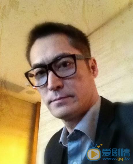 美味奇緣葉長海是誰演的？美味奇緣葉長海扮演者黃建群個人資料、寫真及生活照欣賞