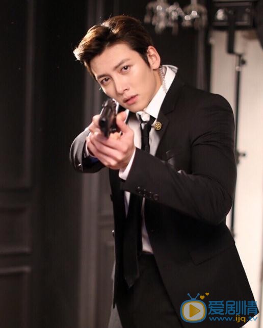 池昌旭個人資料簡介 池昌旭《THE K2》劇照