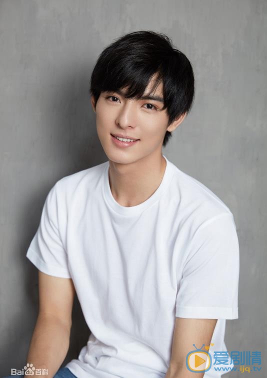 沙海蘇萬是誰扮演的？沙海蘇萬扮演者王皓軒個人資料及寫真生活照