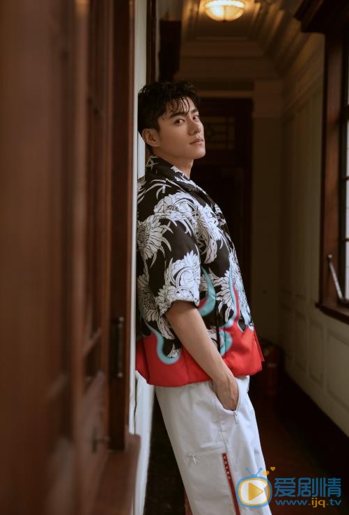 烈火軍校中沈君山是誰演的？沈君山扮演者李程彬個人資料、寫真及生活照欣賞