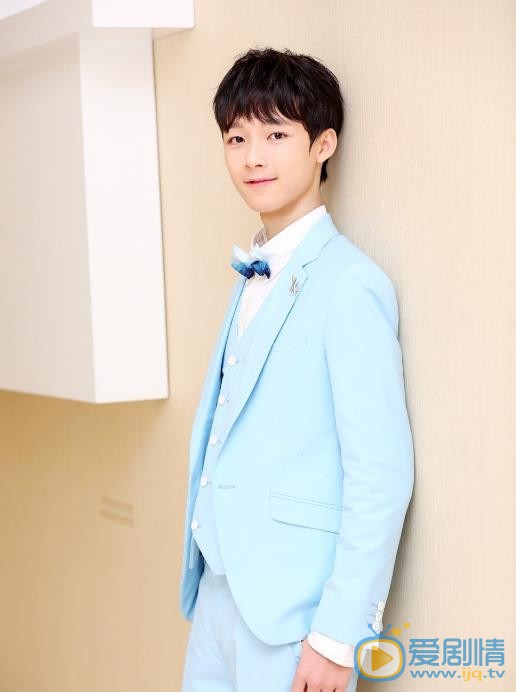 黃星羱個人資料簡介 黃星羱寫真照