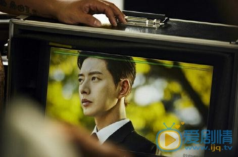 Man to Man最新試拍照曝光 朴海鎮保鏢身份成迷