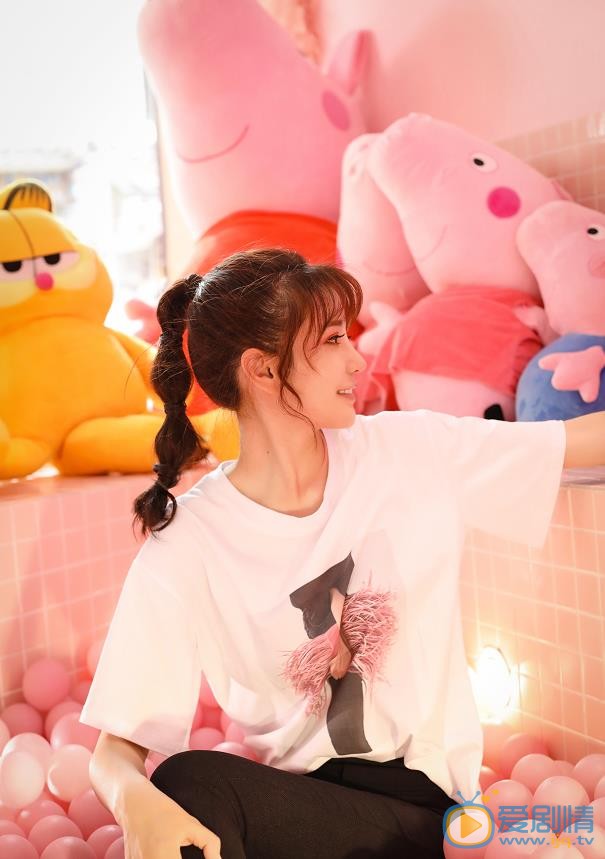 國寶奇旅田慧是誰飾演的？田惠扮演者秦杉個人資料、寫真及生活照欣賞