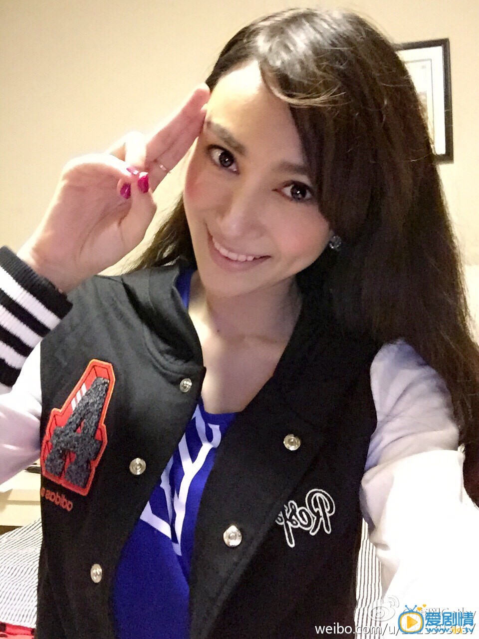 劉海戲金蟾蘿蔓艾晴扮演者唐熙寫真及生活照欣賞