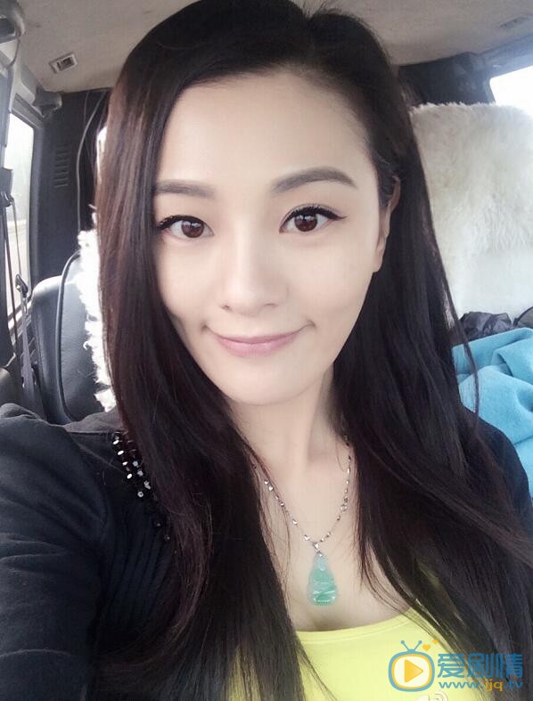  我們的愛李夢竹是誰演的？李夢竹扮演者鄭清文個人資料及生活寫真照欣賞