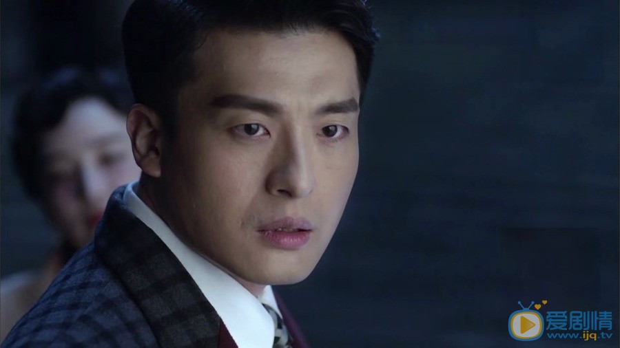 諜戰深海之驚蟄間諜櫻花是誰？他的真正身份是什麼？