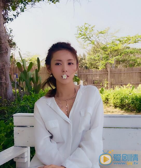 國民大生活馬絲絲是誰演的？馬絲絲扮演者小劉佳個人資料及生活寫真照欣賞