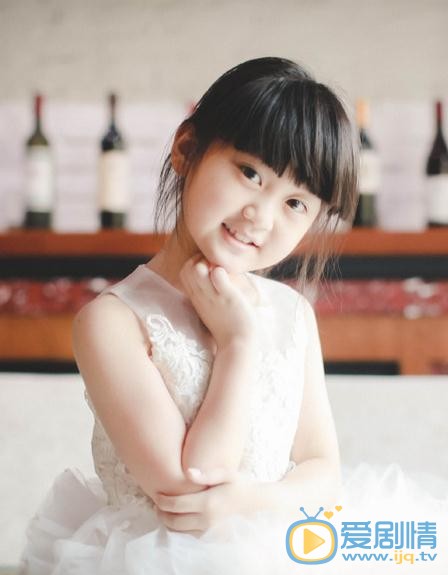 因為遇見你金依蓓是誰扮演的？金依蓓扮演者王芷璇個人資料介紹