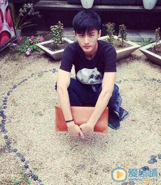 麗姬傳荊軻是誰演的？麗姬傳荊軻扮演者劉暢個人資料、寫真及生活照欣賞