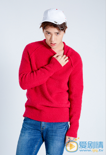 浪花一朵朵祁睿峰是誰演的？祁睿峰扮演者黃聖池個人資料及生活照欣賞