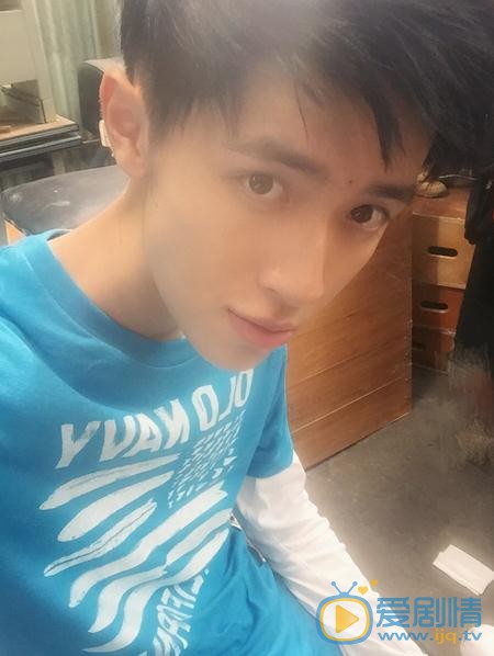 美人為餡夏俊艾（A）是誰扮演的？夏俊艾（A）扮演者張逸傑個人資料及寫真、生活照欣賞