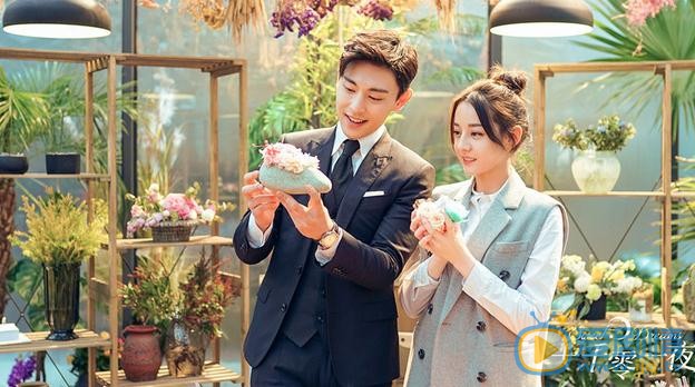 一千零一夜曝童話特輯 迪麗熱巴鄧倫演繹甜美童話之夢