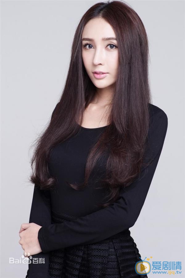 老九門莫測扮演者黃梓熙寫真及生活照欣賞