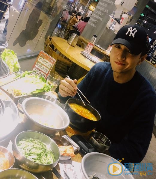 你和我的傾城時光厲致誠是誰演的？厲致誠扮演者金瀚個人資料、寫真及生活照欣賞