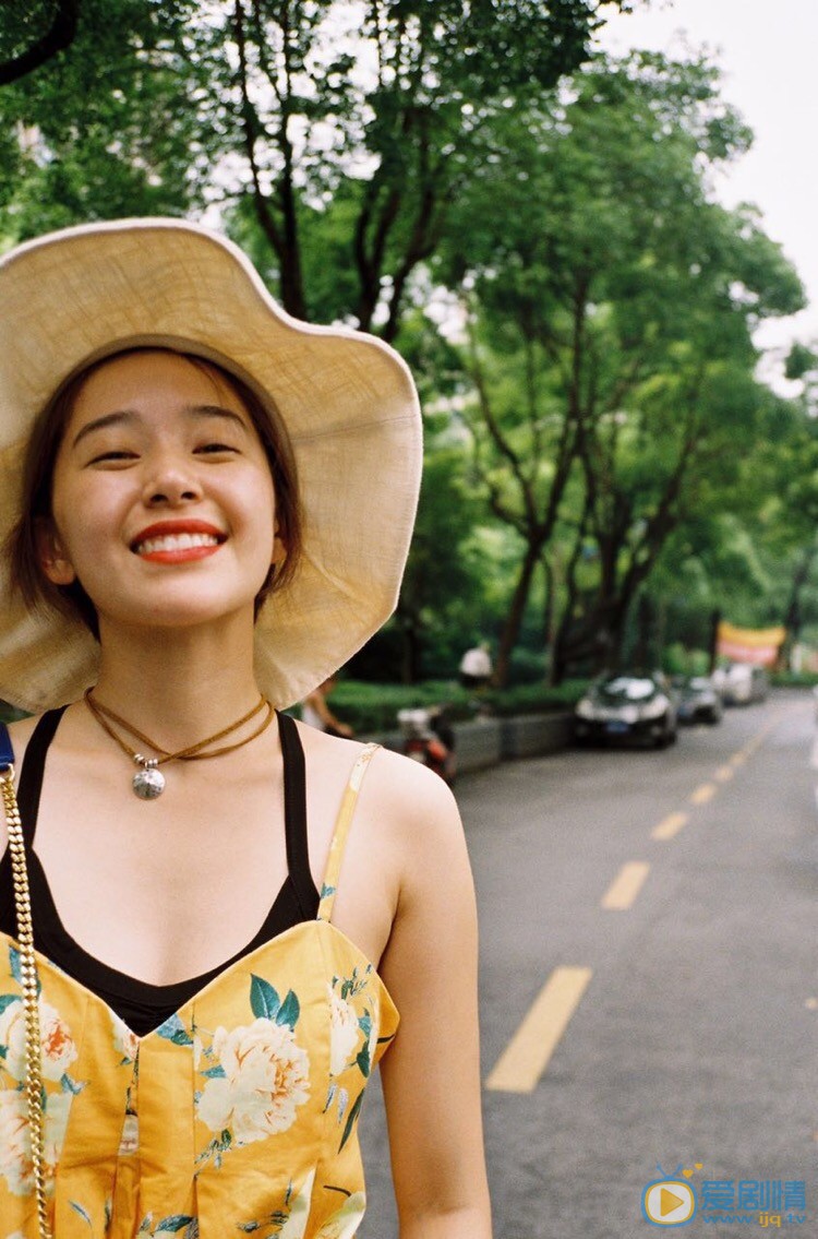 電視劇麻雀李小男扮演者闞清子海量素顏生活照欣賞