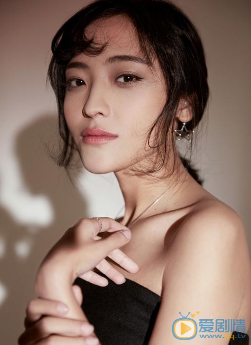 郭月個人資料簡介 郭月寫真