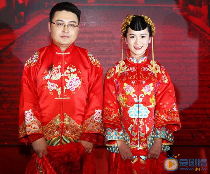 洛葳個人資料簡介 洛葳老公阿迪江 洛葳婚紗照