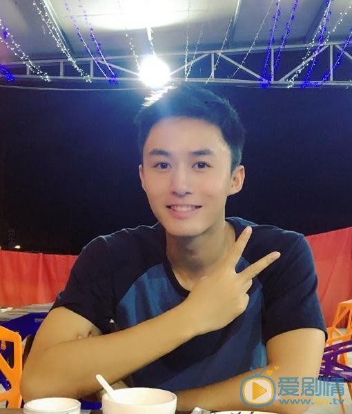 擇天記餘人是誰演的？餘人扮演者付嘉個人資料介紹