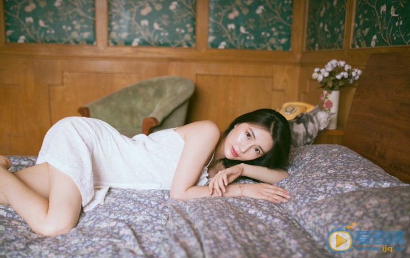 關愛妮時尚照圖片 關愛妮時尚寫真