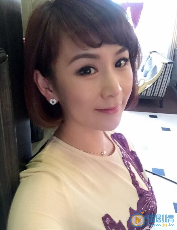  國民大生活趙燕是誰演的？趙燕扮演者洛葳個人資料及生活寫真照欣賞