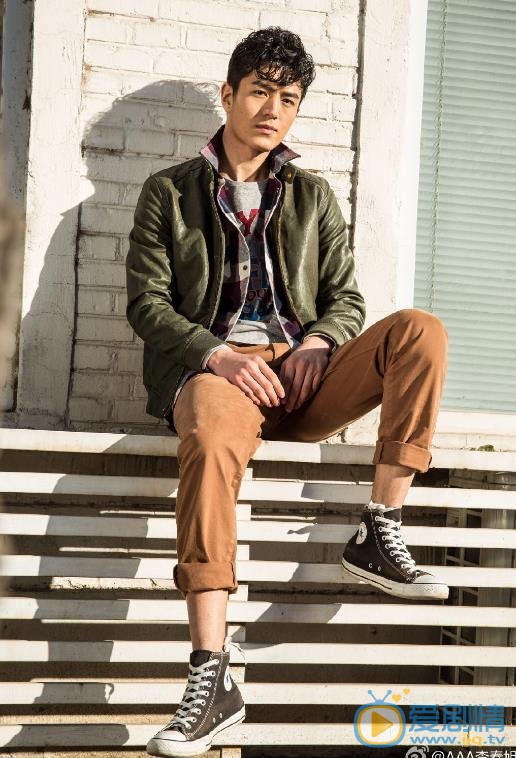 李九霖個人資料簡介 李九霖寫真照