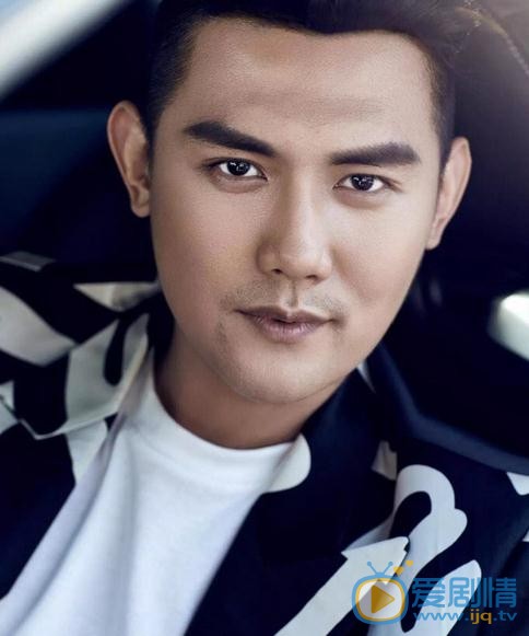 一路繁花相送戴維凡是誰演的？戴維凡扮演者李浩軒個人資料、寫真及生活照欣賞