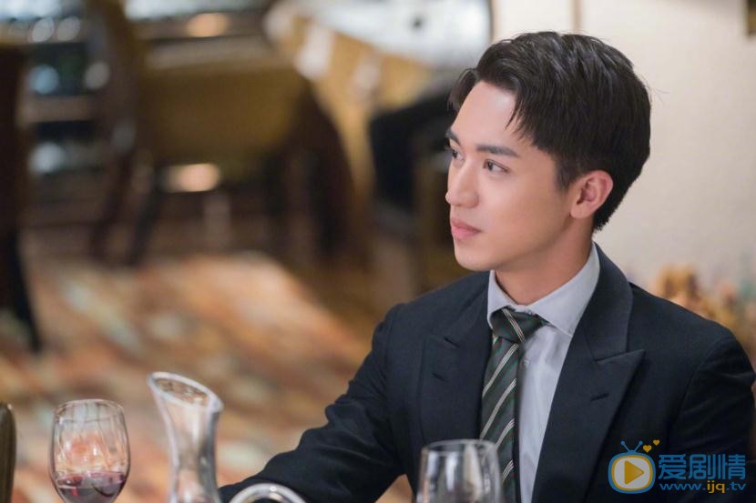 愛情進化論正式定檔8.2 張天愛張若昀為愛共舞