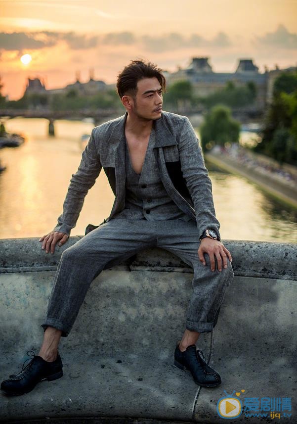 那些年我們正年輕張利軍是誰演的？張利軍扮演者楊爍個人資料、寫真及生活照欣賞