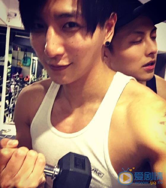 親愛的王子大人趙傑扮演者楊奇煜寫真生活照