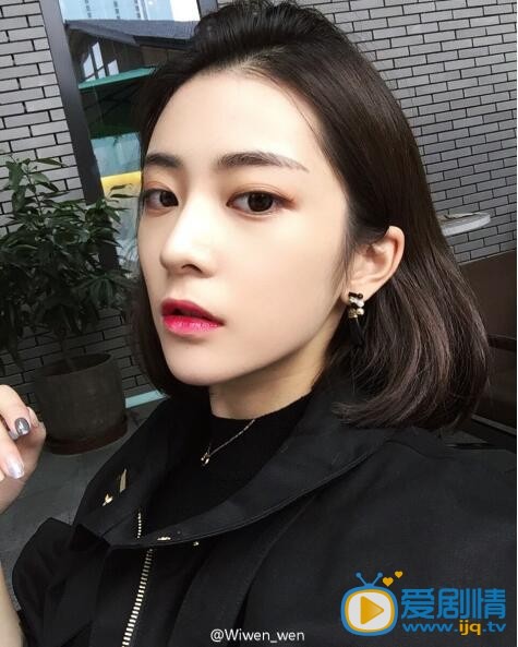 林更新女友王柳雯資料照片