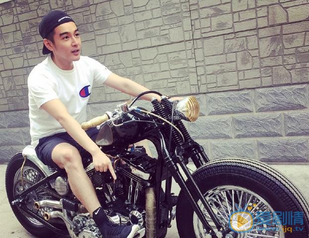 一千零一夜陳默是誰演的？陳默扮演者張昊唯個人資料、寫真及生活照欣賞