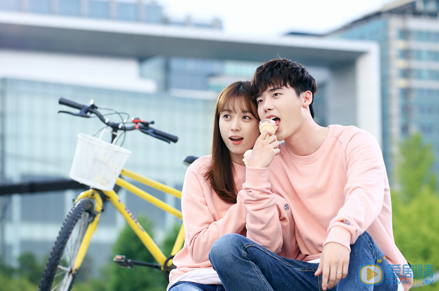 W兩個世界妍珠姜哲甜蜜日常cut