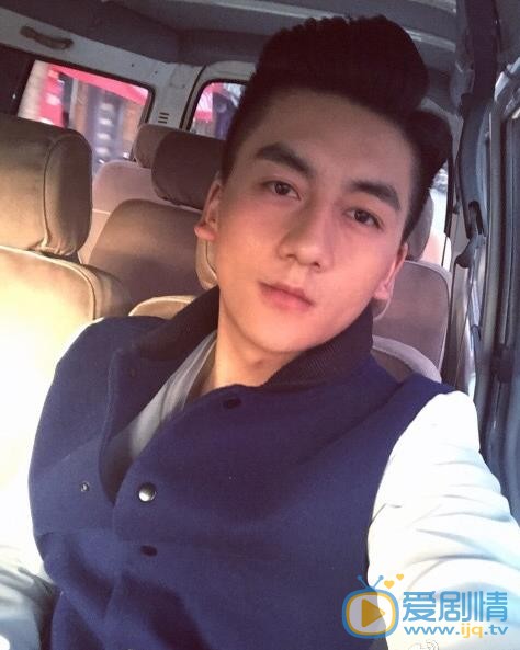 愛國者侯嘯天是誰扮演的?愛國者侯嘯天扮演著康磊個人資料、寫真生活照