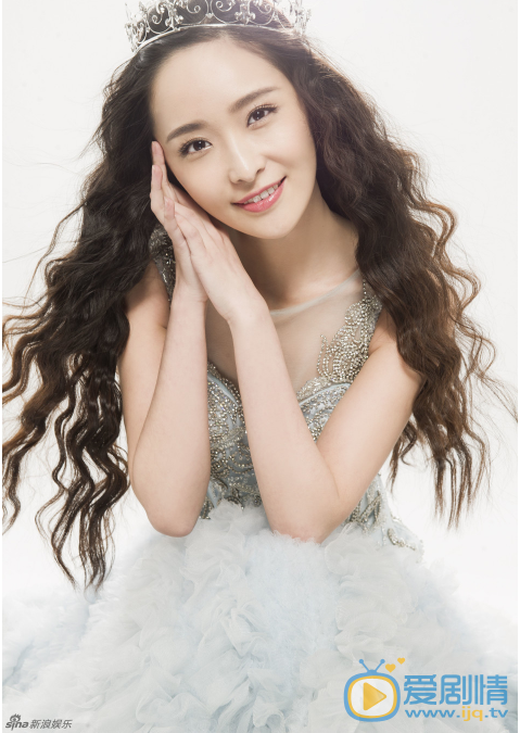 致單身男女馬春芳是誰扮演的?馬春芳扮演者李曼寫真照欣賞