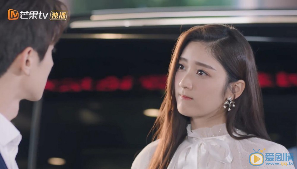 身為一個胖子林桃桃的真實身世是什麼？她究竟是誰的孩子？