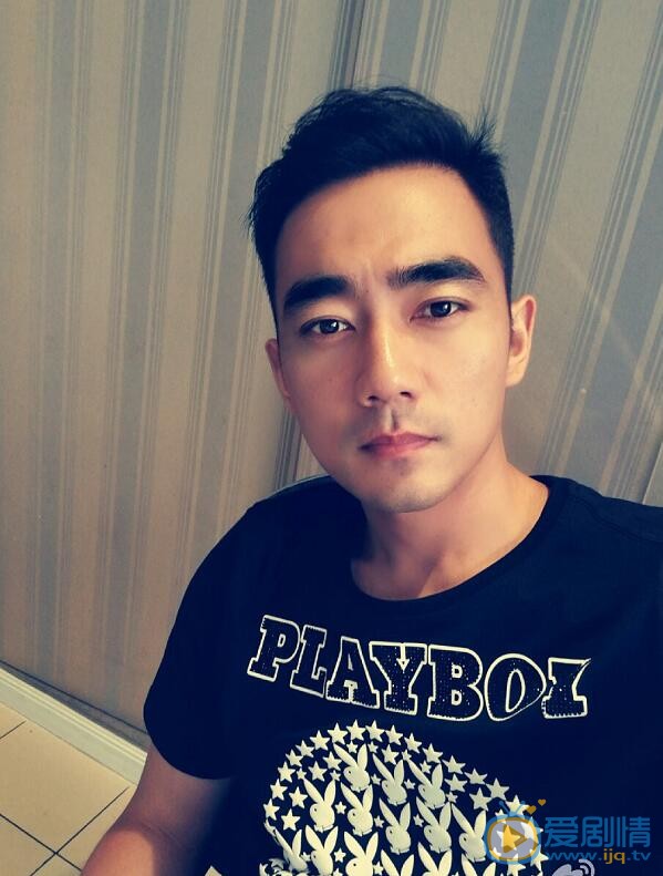  秋收起義周恩來是誰演的？周恩來扮演者夏德俊個人資料及生活寫真照欣賞