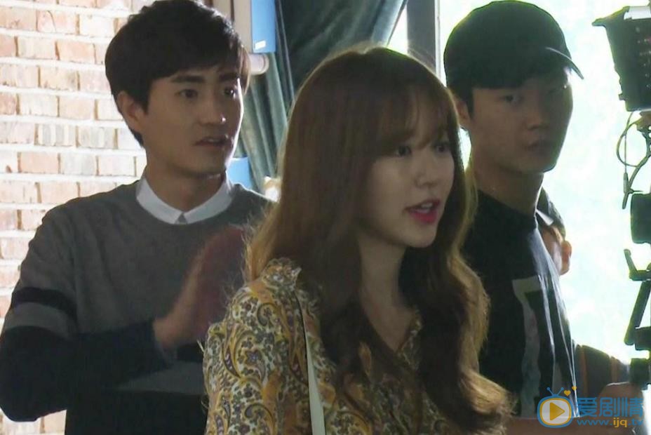 王子咖啡店劇照