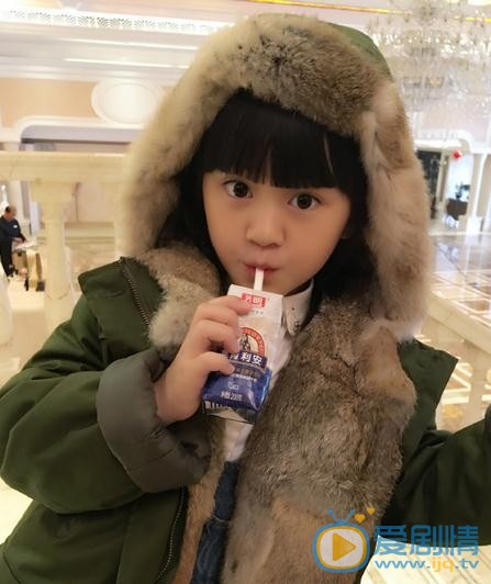 因為遇見你金依蓓是誰扮演的？金依蓓扮演者王芷璇個人資料介紹