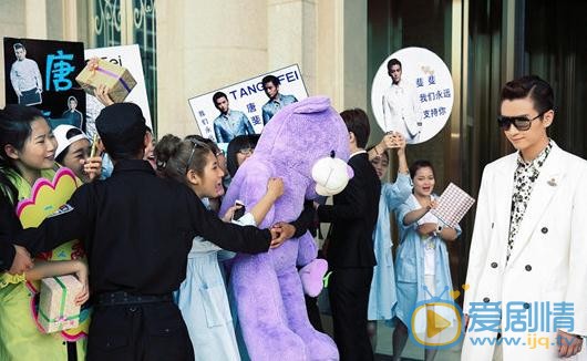 雲巔之上今晚8點開播 陳曉上演傲嬌毒舌男